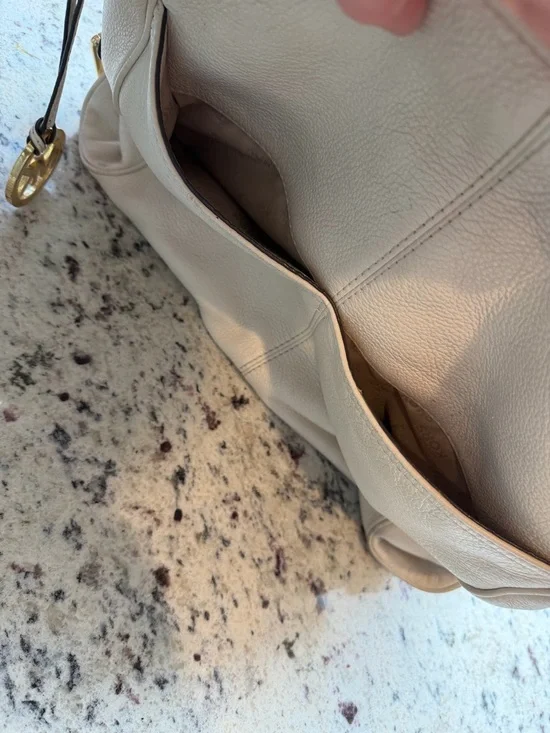 Michael Kors Cream Pebbled Leather Shoulder Bag with Gold Hardware - Picture 11 of 12